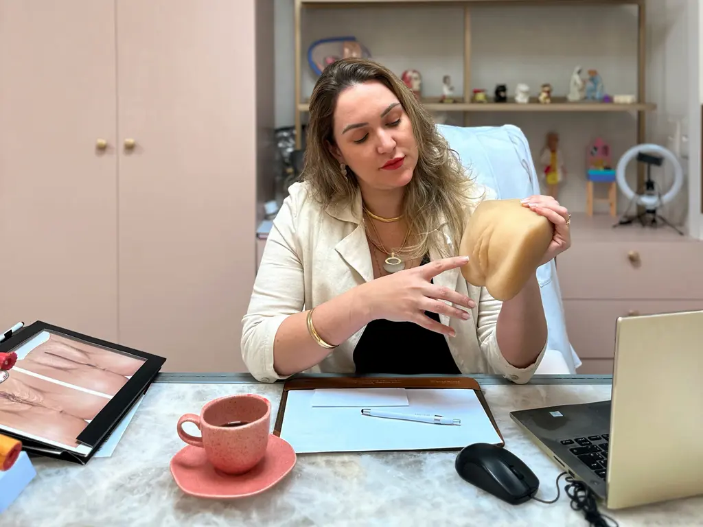 Rejuvenescimento Íntimo 6 REJUVENESCIMENTO ÍNTIMO